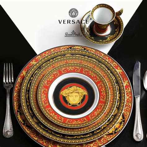 versace set teller